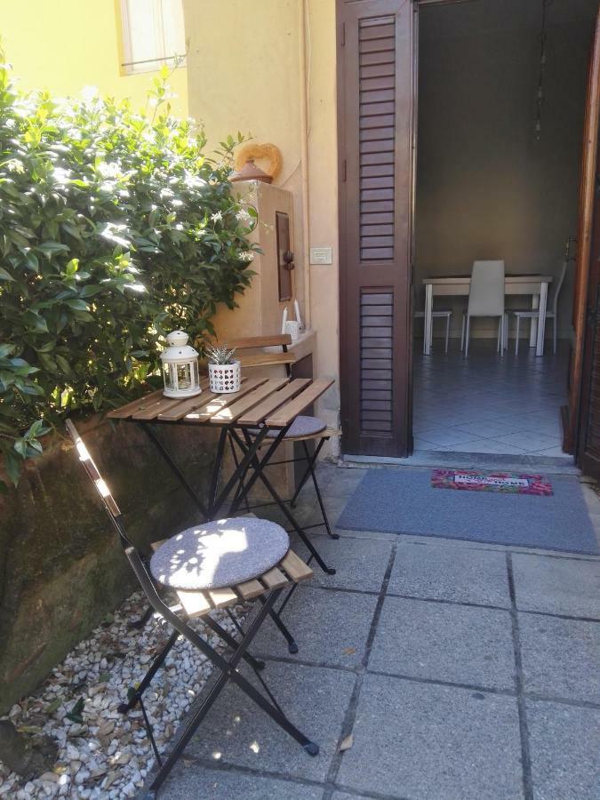 La Passerella Apartment Lucca Luaran gambar